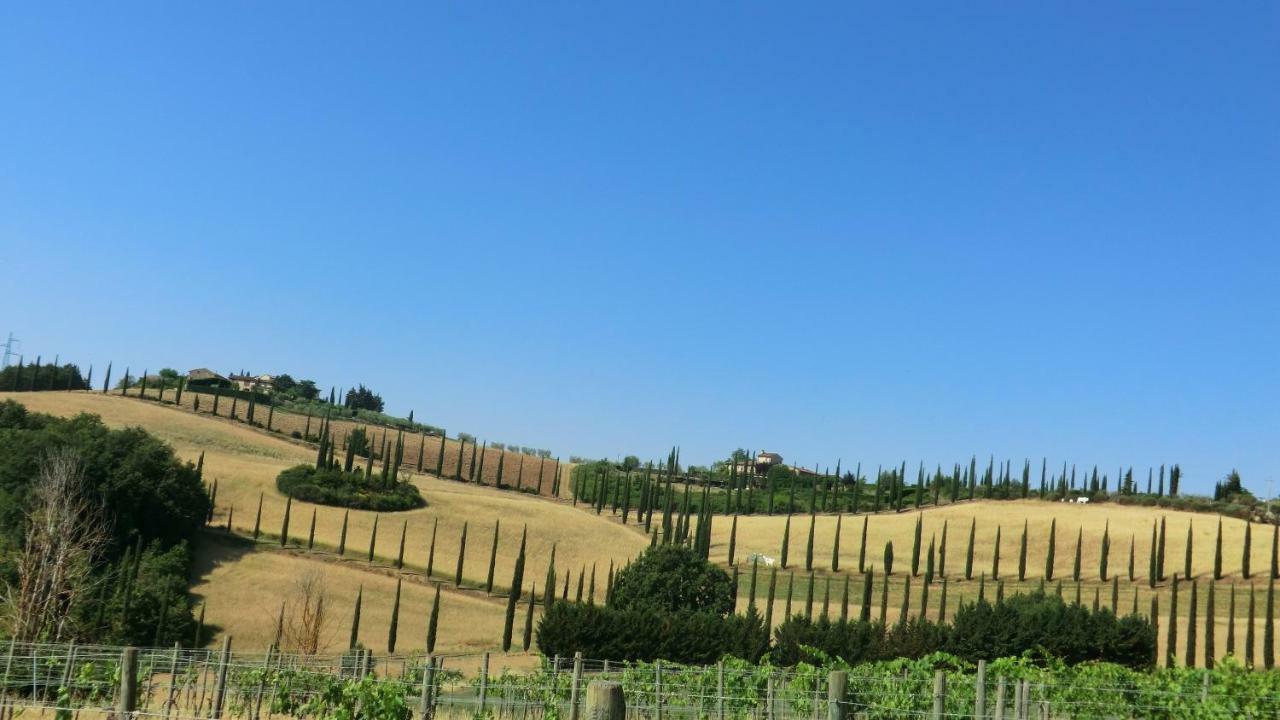 Appartamenti Ava E Tegrino Nell'Antica Dimora Di Fulignano Сан-Джиміньяно Екстер'єр фото