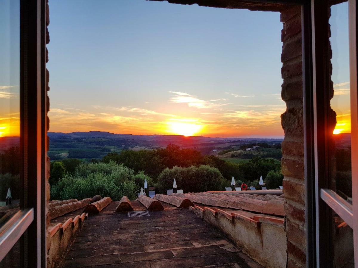 Appartamenti Ava E Tegrino Nell'Antica Dimora Di Fulignano Сан-Джиміньяно Екстер'єр фото